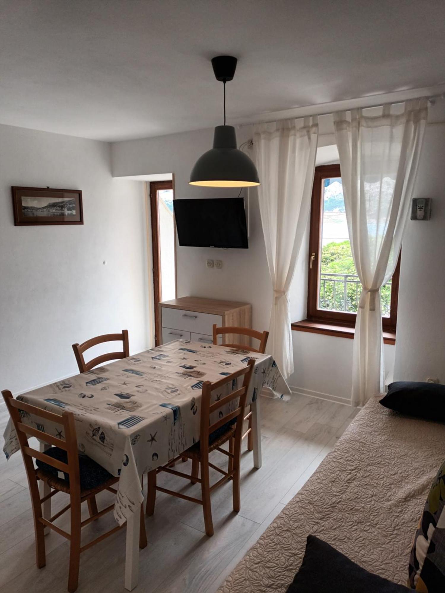 Apartments Dorcic باشْكا المظهر الخارجي الصورة